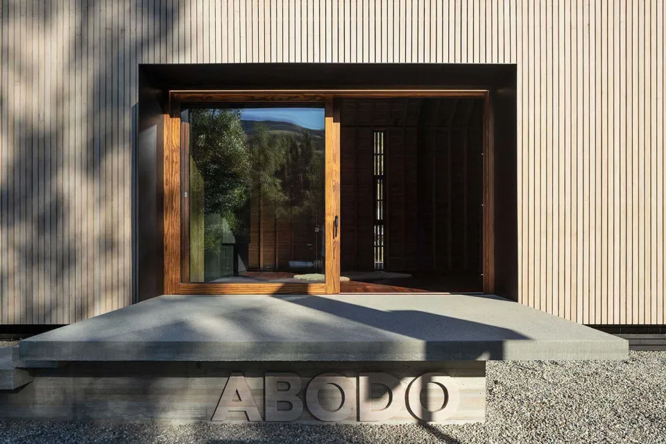 Vulcan Joinery Vertical Grain Abodo Wood 2