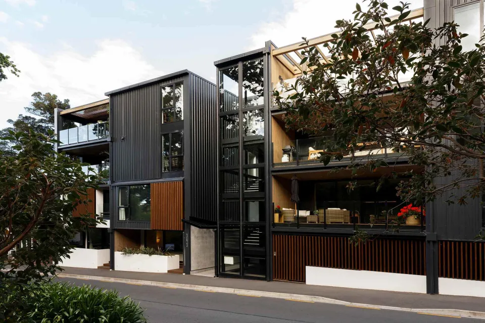 Betts Apartments Project Revisit Vulcan Screening Abodo Wood 02