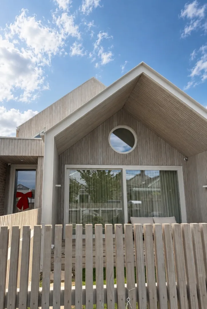 Carland Construction Passive House Abodo Wood 01