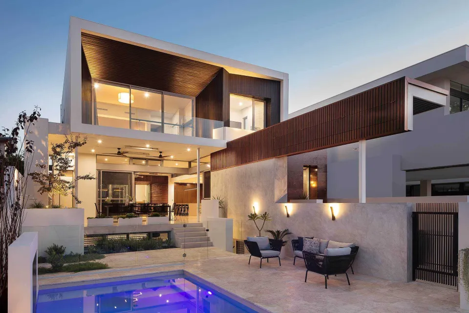 Custom Profile with Protector Walnut 4