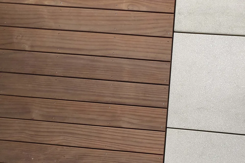 Vulcan Smooth Decking Abodo Wood