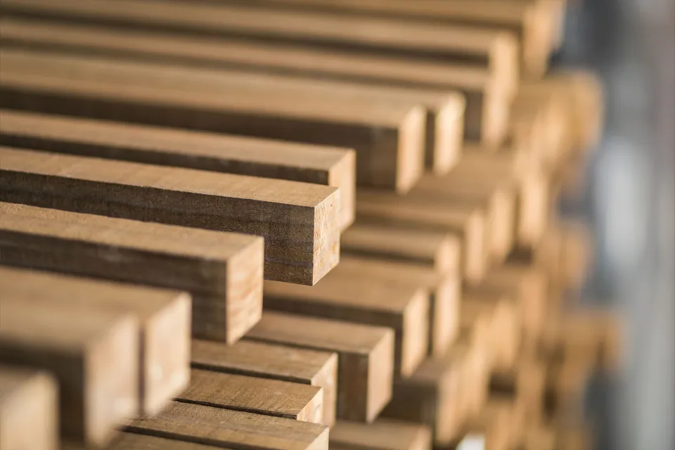 Vulcan Screening Abodo Wood