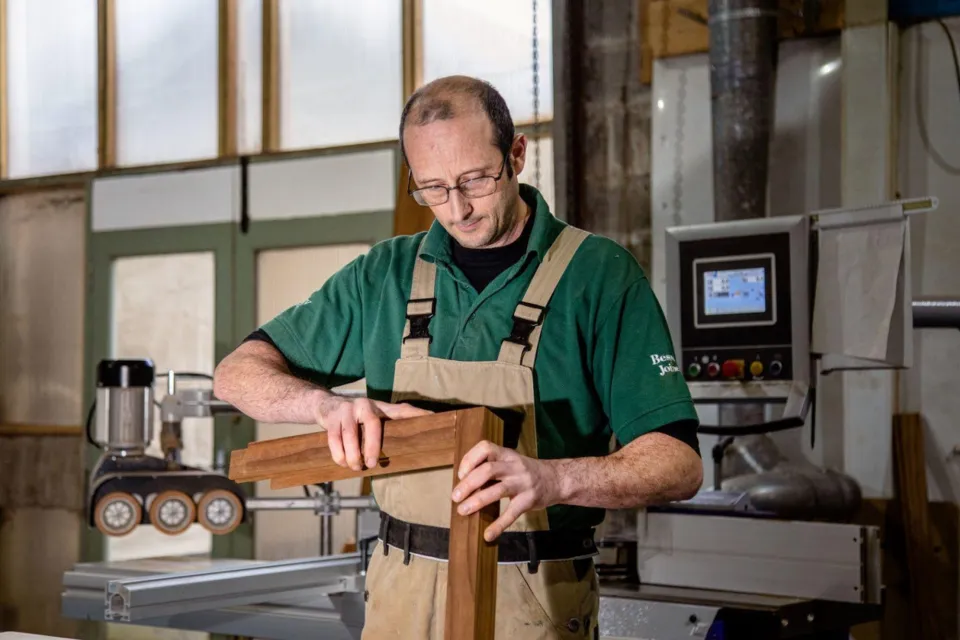 The Baldy Carpenter Vulcan Timber Joinery Abodo