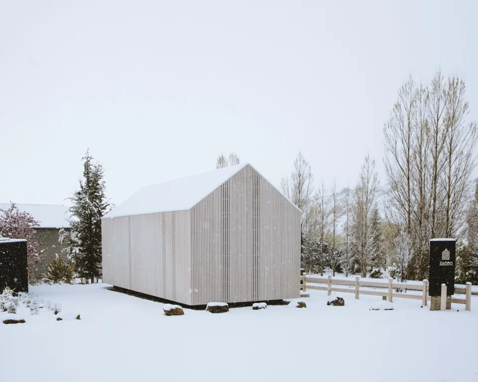 Cardrona Cabin Featuring Vulcan Screening Abodo Wood 03