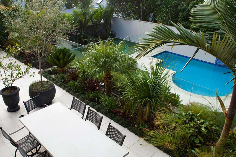 Zones Outdoor Renovations