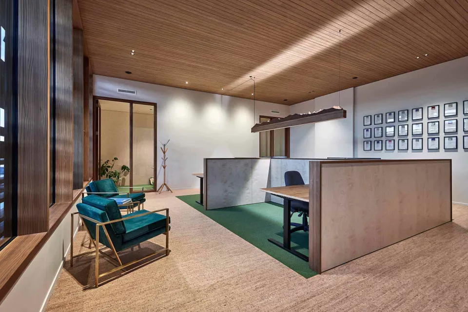 Dunlop Hub Vulcan Joinery Abodo Wood 41