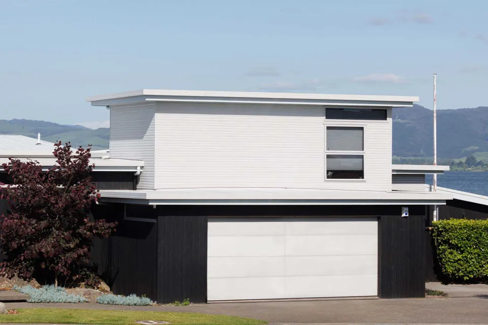 Haumoana St Vulcan Cladding Protector Nero Abodo Wood 09