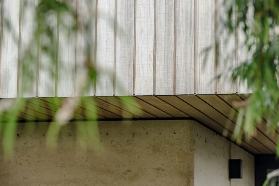 BH2 House REVISIT Vulcan Cladding and Vulcan Screening Abodo Wood 4