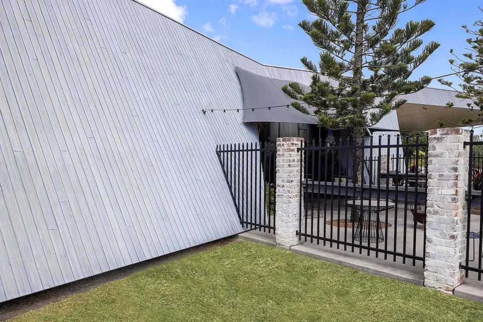 Sandstone Point Vulcan Cladding Sioox Abodo Wood 06