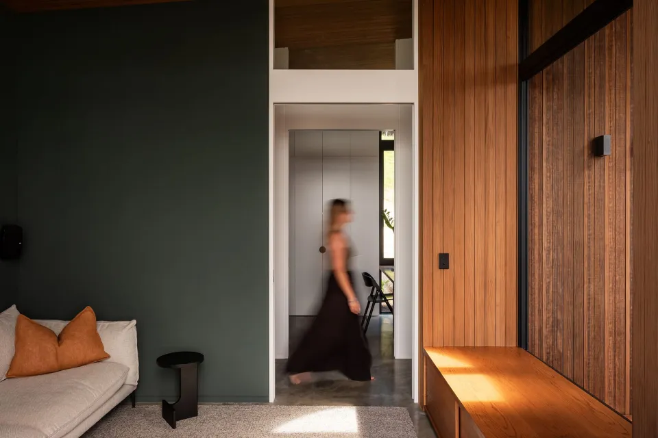 Pohuehue House Vulcan Cladding Abodo Wood 04