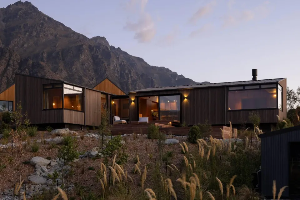 Crafted Crib Jacks Point Vulcan Cladding 6