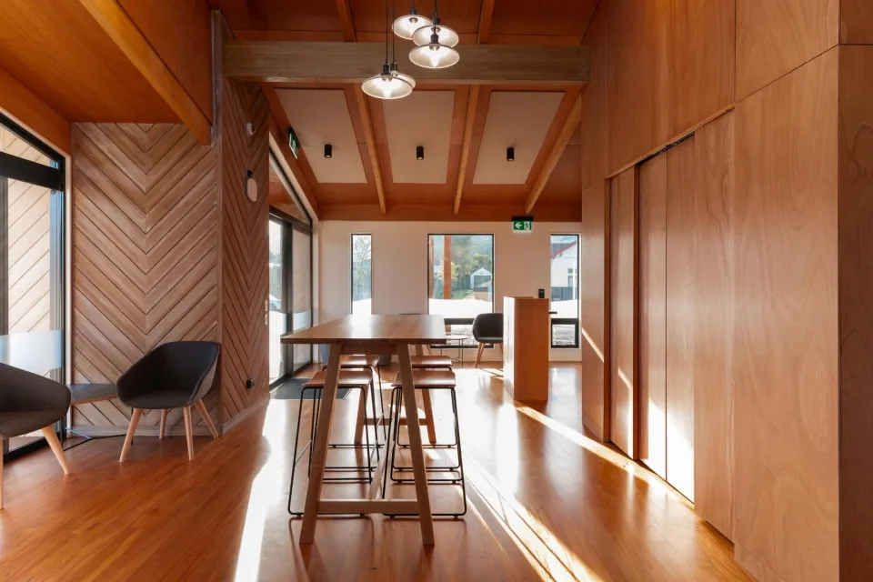 Tāneatua Police Station Vulcan Cladding White Abodo Wood 01