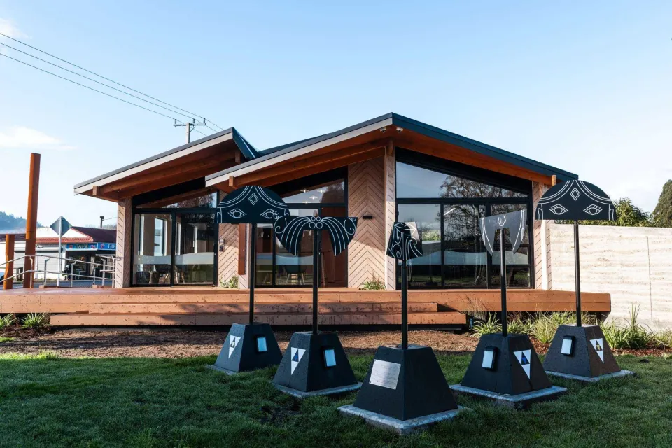 Tāneatua Police Station Vulcan Cladding White Abodo Wood 05