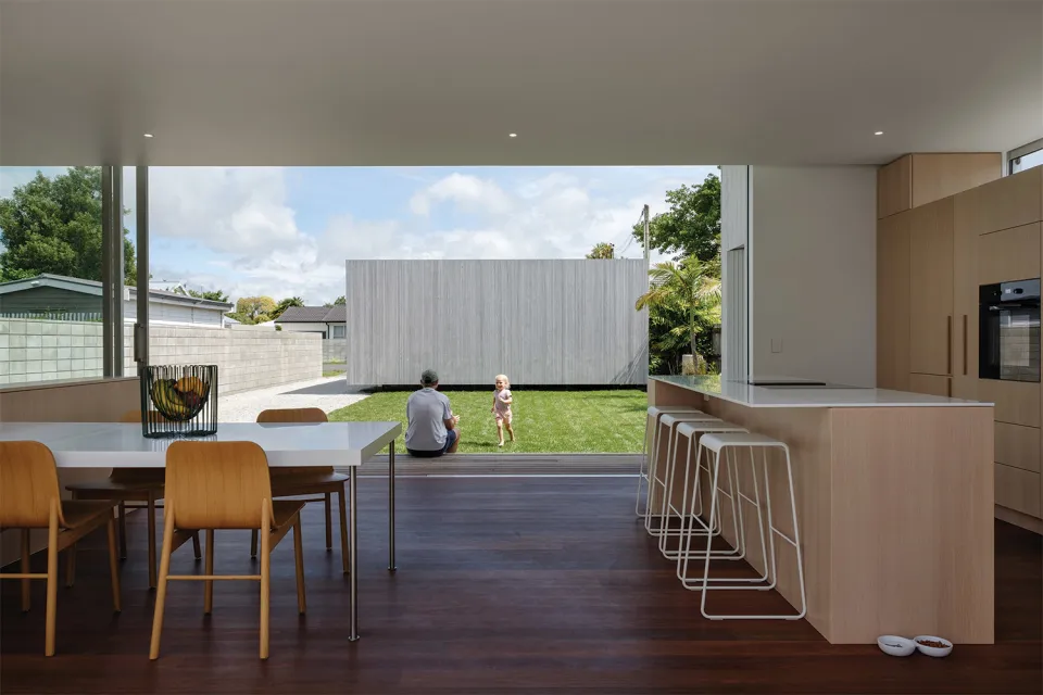 Shane Kingsbeers Gisborne home and studio Vulcan timber Abodo Wood 1