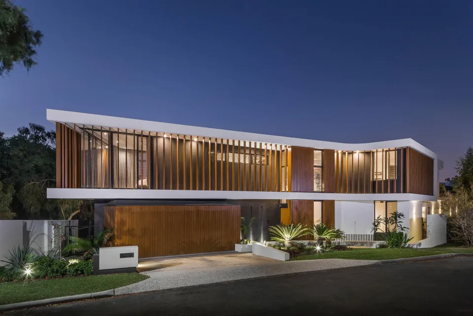 Cottesloe House Vulcan Cladding and Vulcan Screening Abodo Wood