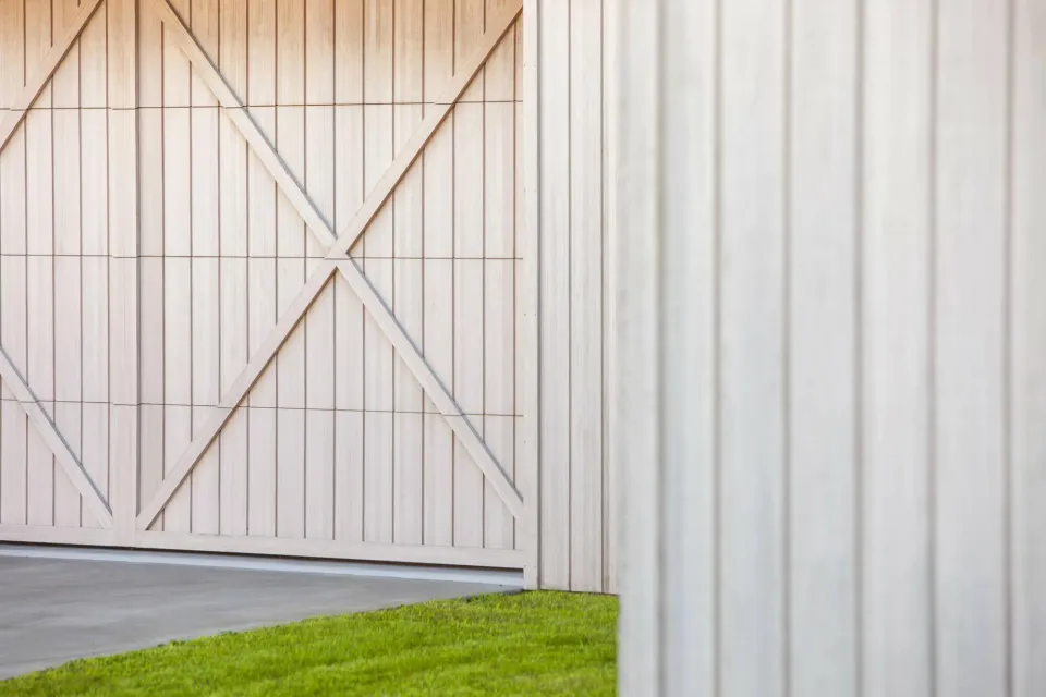Flying Into Whitianga Vulcan Cladding Abodo Wood 3