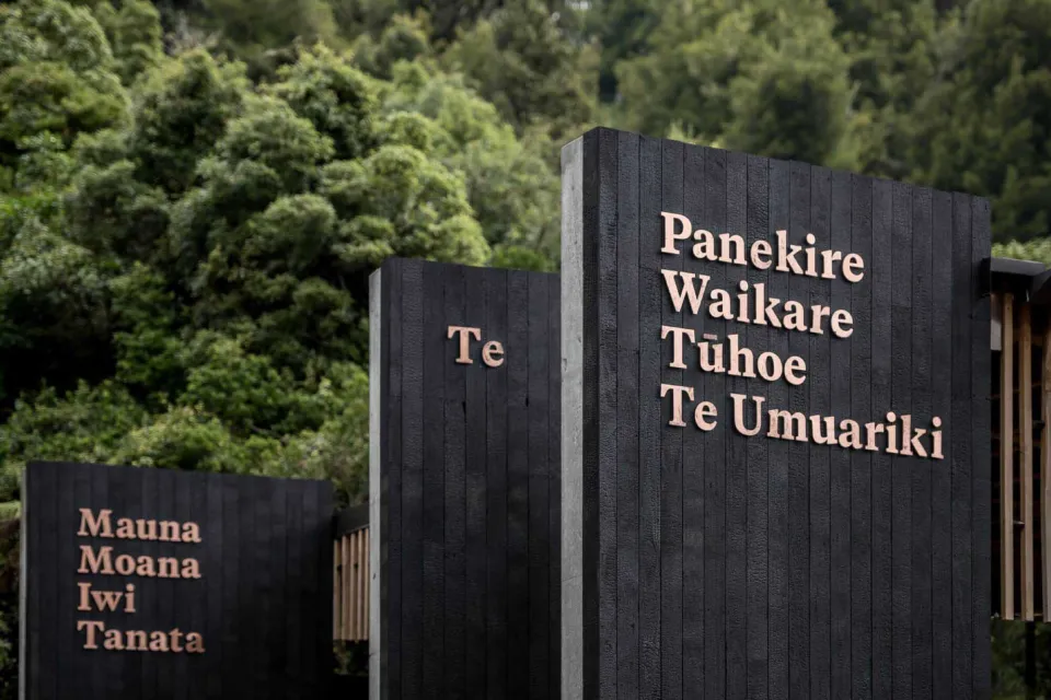 Tuhoe Living Building Vulcan Cladding Sand Decking Abodo Wood 11