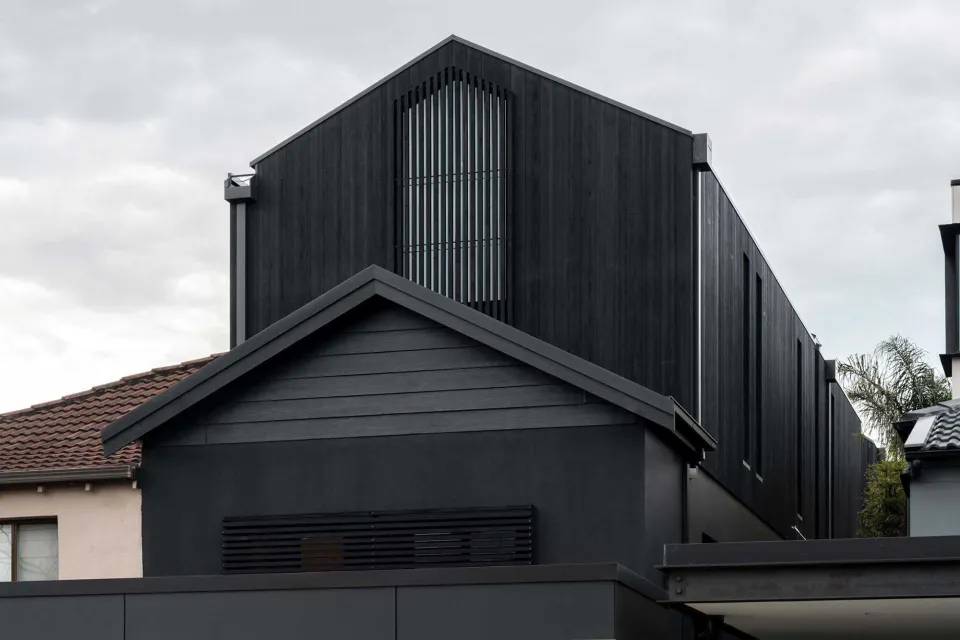 Semi Bold Vulcan Cladding in Nero Abodo Wood 2