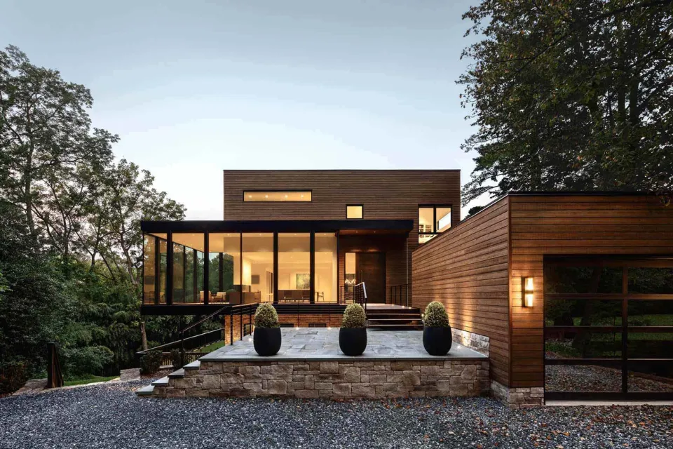 The Cantilever House Vulcan Cladding in Protector Teak Abodo Wood 01