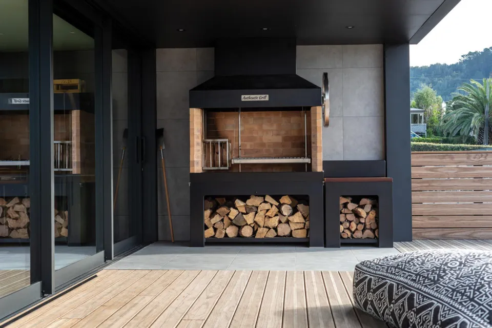 Waihi Beach House Vulcan Decking and Rhombus Clip Abodo Wood 6