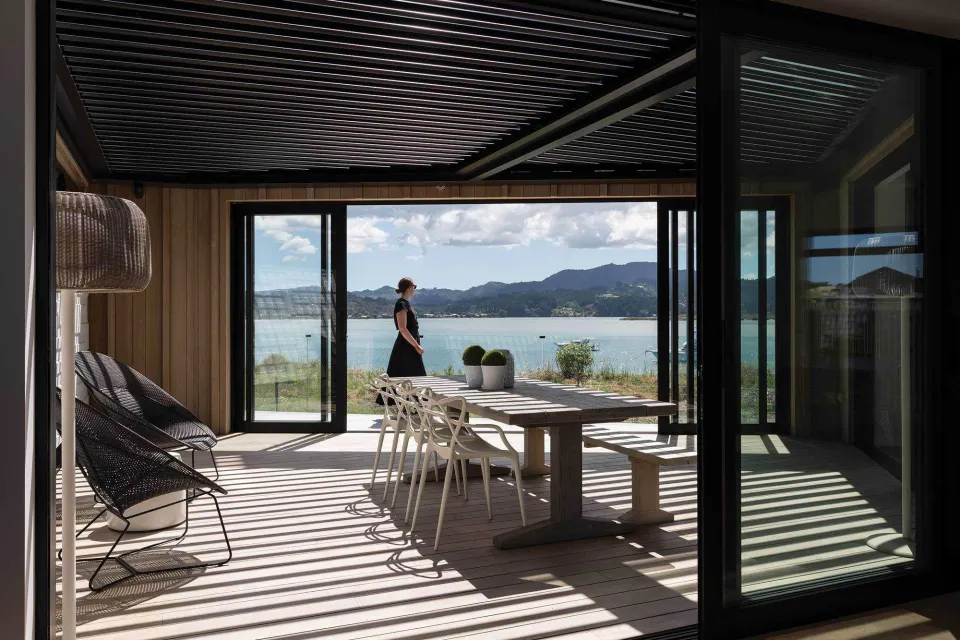 Omaha House Vulcan Cladding in Sioox Abodo Wood 1