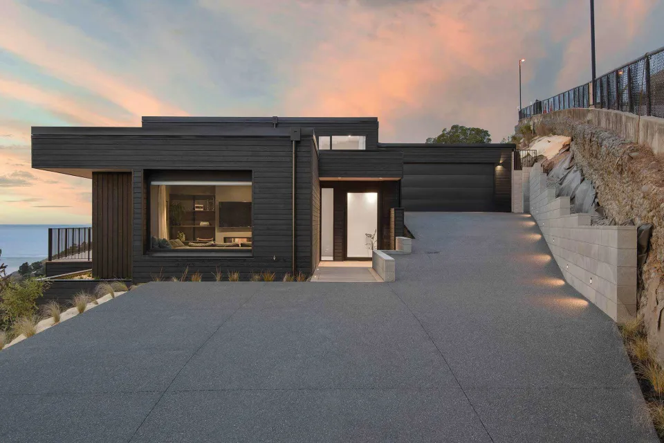 Clifton Hill Vulcan Charred Cladding Abodo Wood