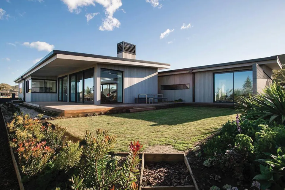Silver House Vulcan Cladding Abodo Wood