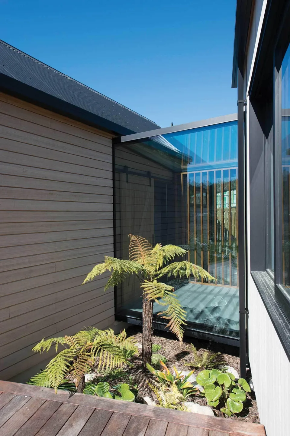 Kaiteriteri Family Bach Vulcan Cladding and Vulcan Screening Abodo Wood 7