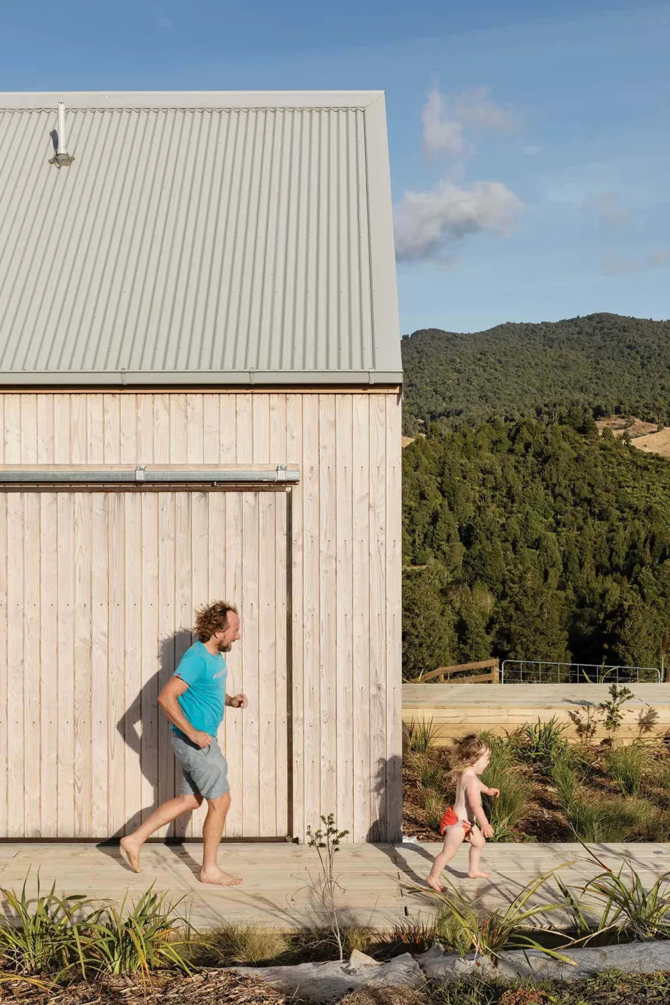 Karangahake House Tundra Cladding in Sioox Abodo Wood 9