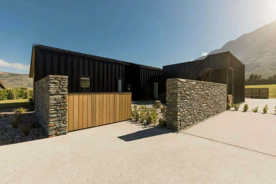 Jacks Point Vulcan Cladding Abodo Wood 1
