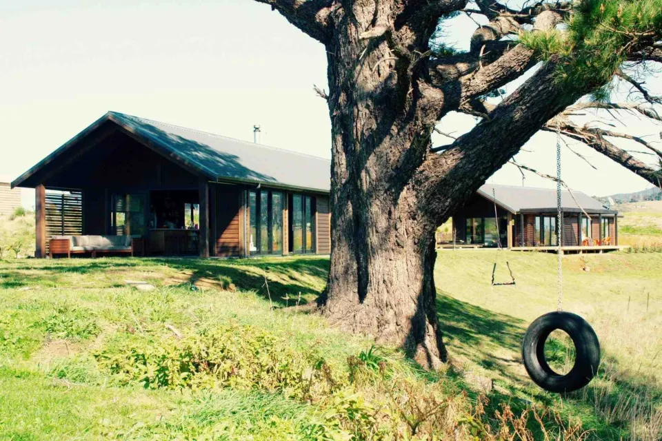 The Banks House Vulcan Cladding Abodo Wood 1