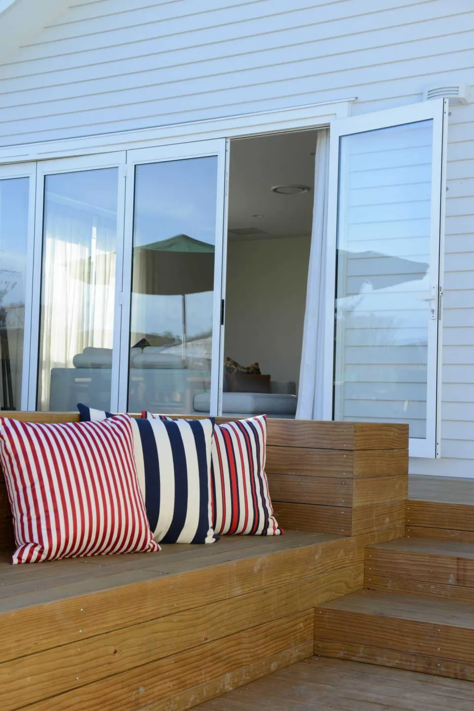 Roosevelt Ave Home Sand Decking Abodo Wood 3