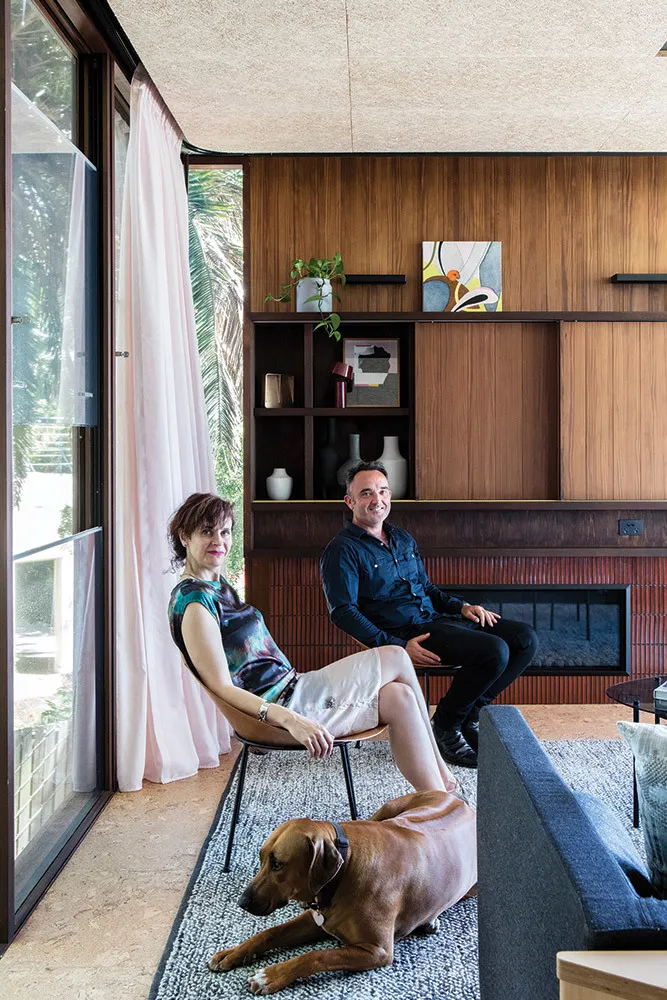 SRG House Vulcan Cladding and Vulcan Panelling Abodo Wood 8