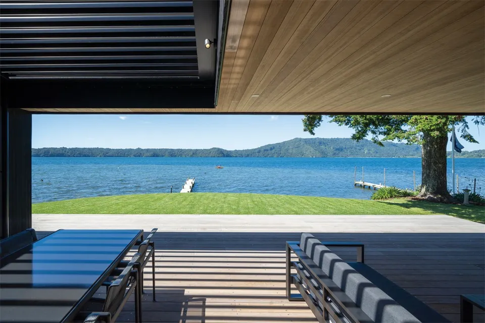 Lakeside Retreat Vulcan Cladding Abodo Wood 7