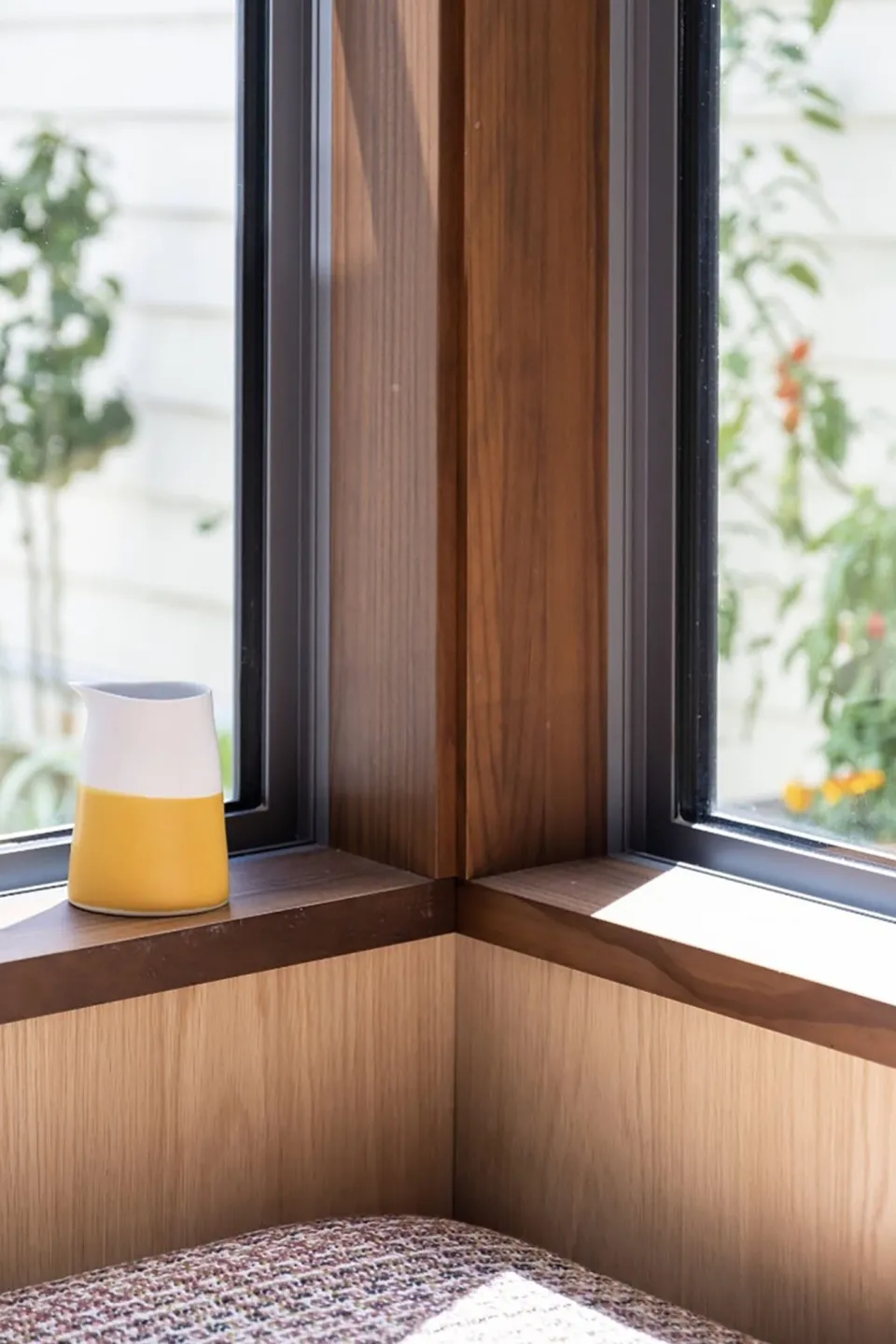 Compact Central City Bungalow Vulcan Timber Abodo Wood 6