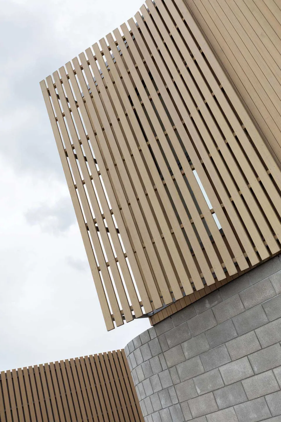 North Point Vulcan Cladding and Vulcan Screening Abodo Wood 03