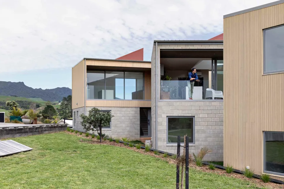North Point Vulcan Cladding and Vulcan Screening Abodo Wood 06