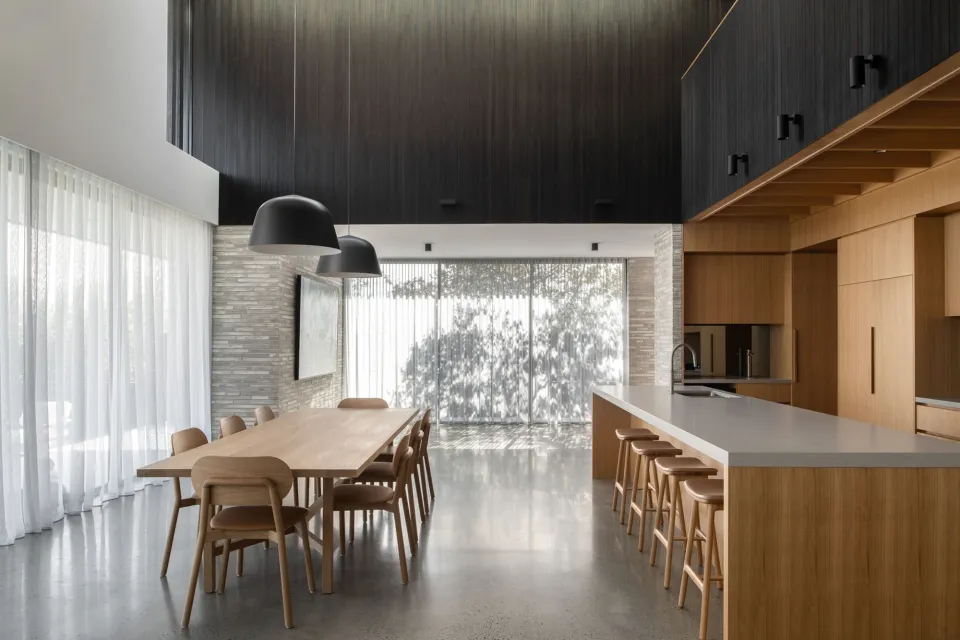 Sanctum House Vulcan Cladding Abodo Wood 03