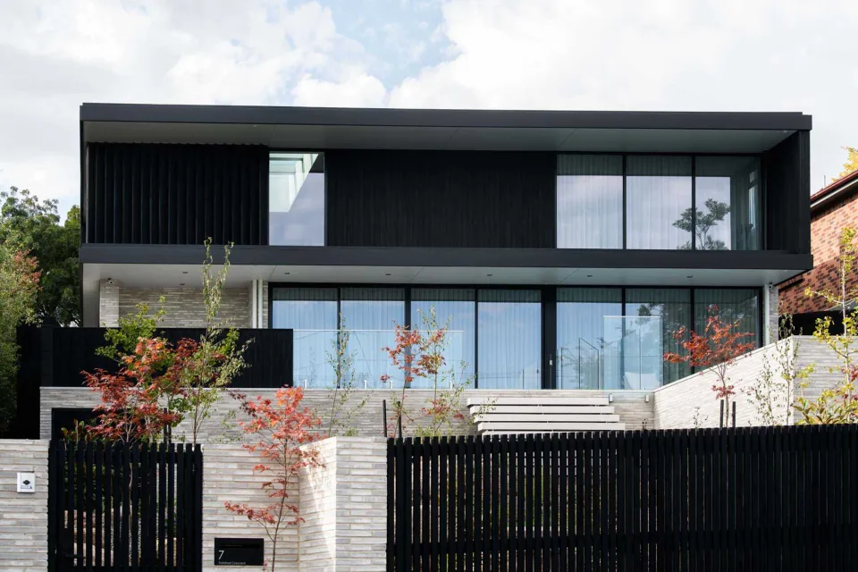 Sanctum House Vulcan Cladding Abodo Wood 02