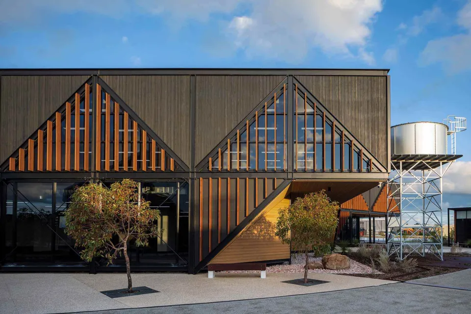 Food Innovation Precinct Vulcan Cladding and Screening Abodo Wood 02